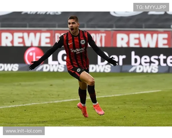 法兰克福错失前四攀升机会，积分榜第七位置不变