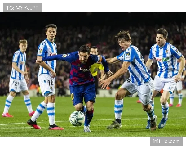 比利亚雷亚尔三粒进球被VAR判无效,2-2战平皇家社会 比利亚雷亚尔三粒进球被VAR判无效,2-2战平皇家社会